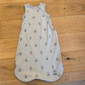 Woolino Merino Wool luxury classic baby sleep sack.